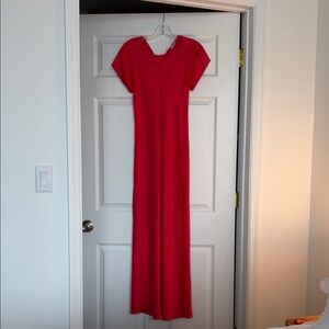 Chic Scarlet Maxi Dress